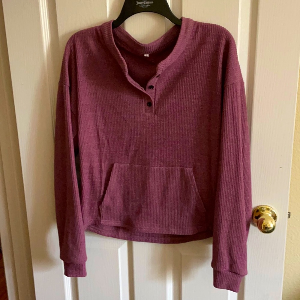 Women’s three quarters sweater